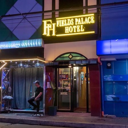 Fields Palace Hotel Angeles Exterior photo